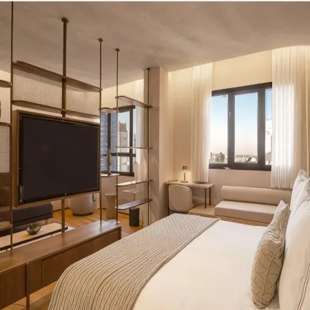 Qoya Hotel Curitiba, Curio Collection by Hilton