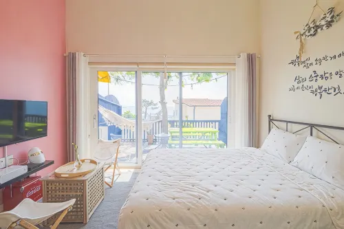 Namhae Arahil Pension - 4-Star