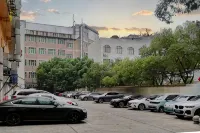 7Days Inn Hotel (Nanchang University Xiejia Village Subway Station) - موقف سيارات