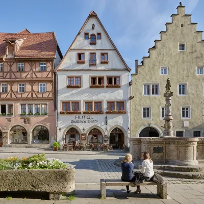 Hotel Gotisches Haus Hotels near Town Hall Tower
