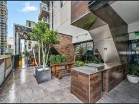 Prime CityView - Steps from Southern Cross - New
