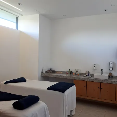 Eb Hotel by Eurobuilding Quito Airport