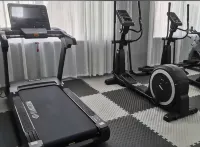 Hami Yizhou District Qiyi Night Market Atour Hotel - Gym