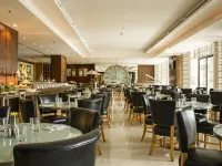 The Davis Bangkok - breakfast