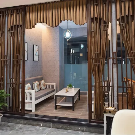 Chengdu Shengtai Business Hotel