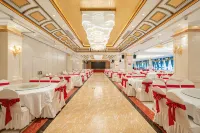 the Diamond Hotel