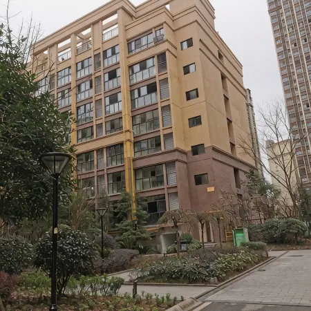 Wenjin Hotel Apartments