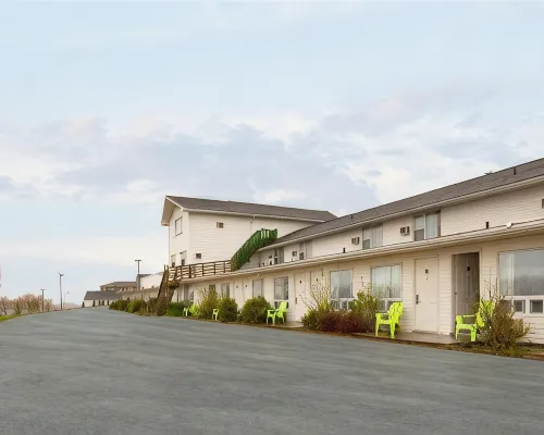 Econo Lodge  Inn & Suites Hotels in Saint John County