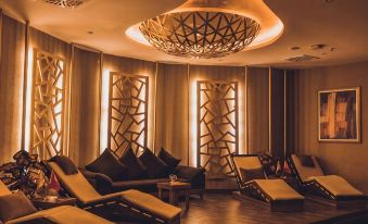 WOW Airport Hotel