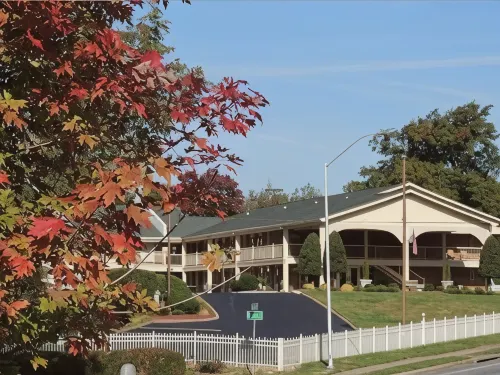 The Guest Lodge Gainesville