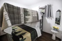 Bear Lodge Cabin Cozy Mountain Retreat, Banner Elk - Hytter