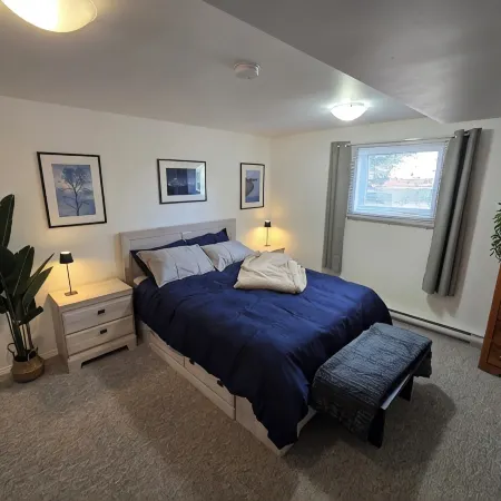Stylish Ground-Floor Getaway in Granger – Modern Comfort & Central Location