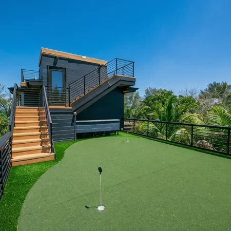 Luxury Beachfront Home! Steps to Beach and Shopping and Sweeping Bay Views!