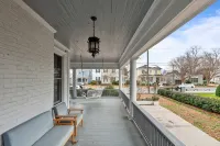 Charming 1-bedroom condo in idyllic Washington~Walk to Waterfront! - Wifi