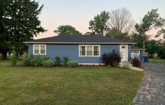 Caitlin's Cottage - Peaceful 2BR Retreat in North Marion