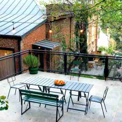Chic Studio in Old Tbilisi Steps from Funicular & Sights Hotel Exterior