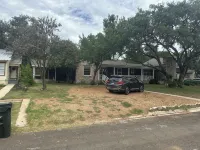 Hillcrest House is a family-friendly 3-bedroom house in the heart of San Marcos! - 4-Star