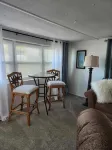 AQUAHOLIC VISTA - Homestays
