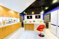 Interqube Bolshaya Polyanka Hotel