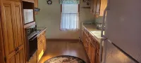 Beautiful home located near Beautiful lake, parks & Aquatic center