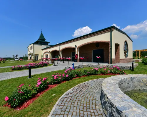 Movenpick Resort and Spa Fruske Terme Public Areas Photos
