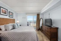 Oceanfront Nags Head Condo, Stunning Views, Pools, Patio - 3つ星