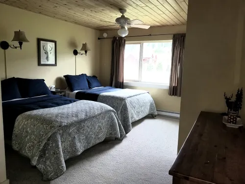 Idyllic Big Sky Stay, Immaculate 3bed/3bath Townhome, Private Hot Tub - Jakuzi