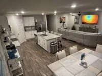 Spacious 4-Bedroom House in Lovely Foley, 7 Miles from the Sports Complex! - 3 ดาว
