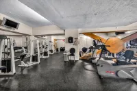 City Getaway, Free Parking, 24/7 Hour Gym - Bungalows