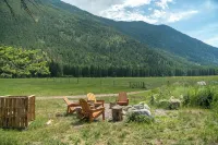 Elkhorn Cabin at Columbia Mountain Ranch near Glacier National Park - Feriehus