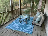 4 Bedrooms, 3 Baths, Sleeps 10 and only 5 minutes from the Beach and the Pier. - Jacuzzi
