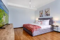 Yevrouyut V Tikhom Rayone Ryadom S Tsentrom Apartments - 2-Star