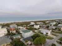 Sea Palms - Steps to the beach, 360 Views - 4-Star