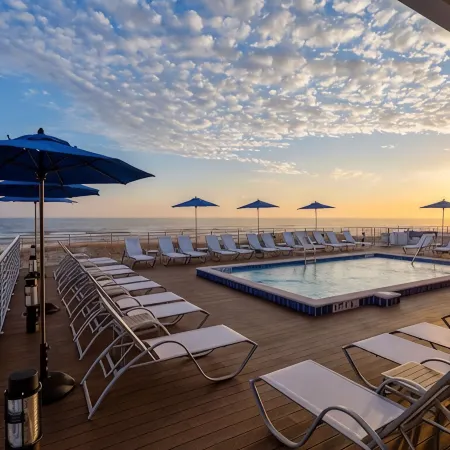 Beautiful Oceanview 3 Bedroom, 2.5 Bath Townhome w/ Private Beach Club