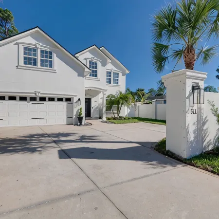 Prime Location with Beach Access! Close to Mayo/Tpc/Sawgrass/Pvic