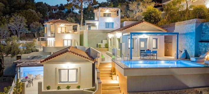 Studios Limnionas Hotels in Samos