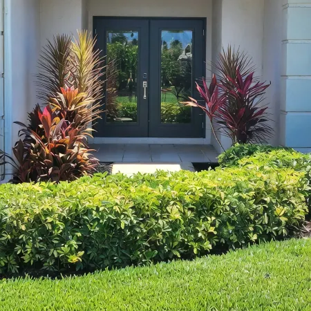2 Bedroom + Den overlooking the Golf Course with Heated Salt Water Pool
