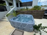 Villa Cabrita - Walk to the Ritz beach!  East End - 2-Star