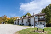 The Villas at French Lick Springs - parking