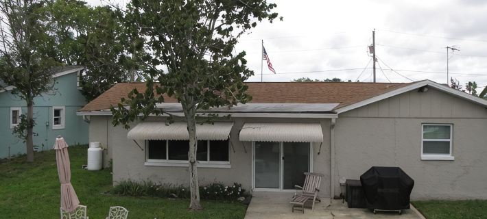 3 BR 2 Bath Salt Air Retreat on Deep Water Canal Minutes to the Gulf Hotels in Pasco County