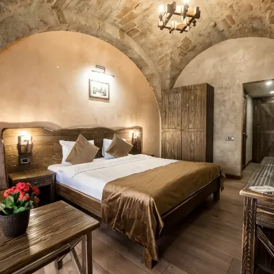 Passage Boutique Hotel Hotels near Philharmony Park