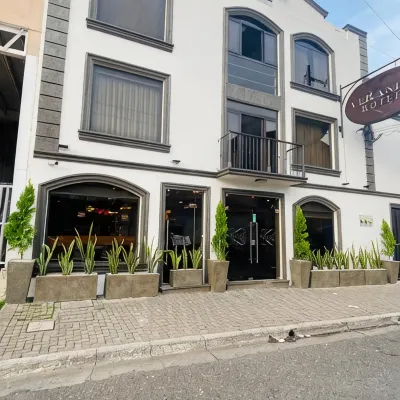 Veranda Hotel Hotels near Colonia Satelite Park