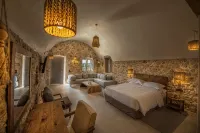 Ippola Boutique Hotel