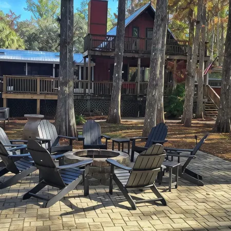 Stunning Withlacoochee Riverside Retreat Near Rainbow Rivers Sleeps 16 5Br 4ba