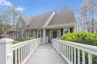 Lake Oconee - Waterfront 3 BR, 3 BA condo inside Reynolds, Greensboro, GA. - 4-Star