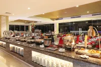 Swiss-Belhotel Waterfront Makassar - breakfast