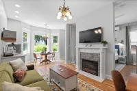 Guest suite close to James River and hiking/biking trails