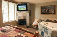 Fawn Valley Inn- 101 Condo - Apartments