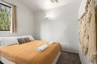 Emerald Beach Eucalyptus Cottage - Wifi