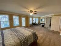 Large Beach House in Luxury Bayside Community; Pools, Clubhouse, Tennis, Piers - Gym